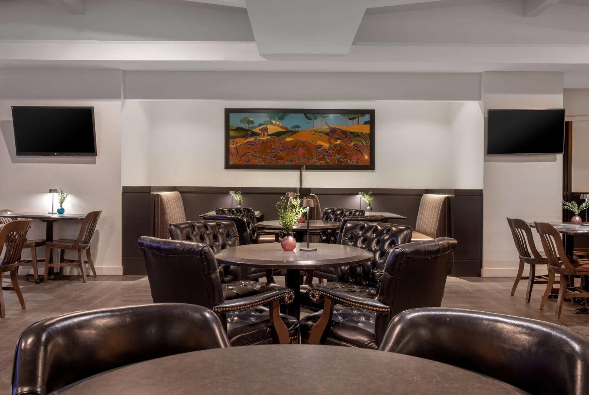 Ramada Plaza By Wyndham Calgary Downtown Ξενοδοχείο Εξωτερικό φωτογραφία
