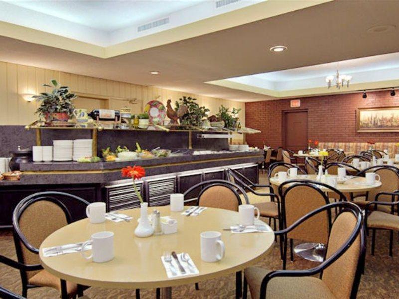Ramada Plaza By Wyndham Calgary Downtown Ξενοδοχείο Εξωτερικό φωτογραφία