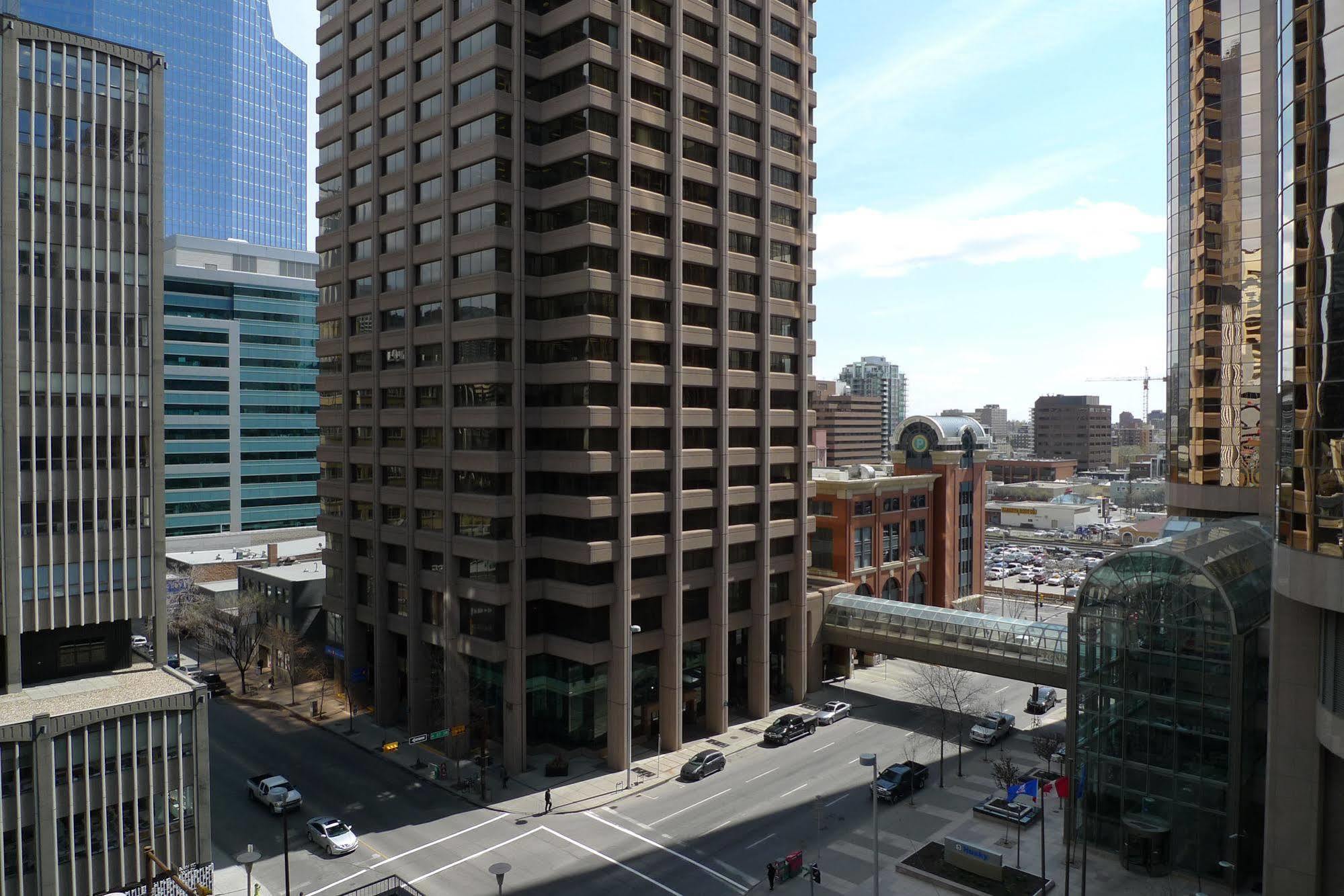 Ramada Plaza By Wyndham Calgary Downtown Ξενοδοχείο Εξωτερικό φωτογραφία