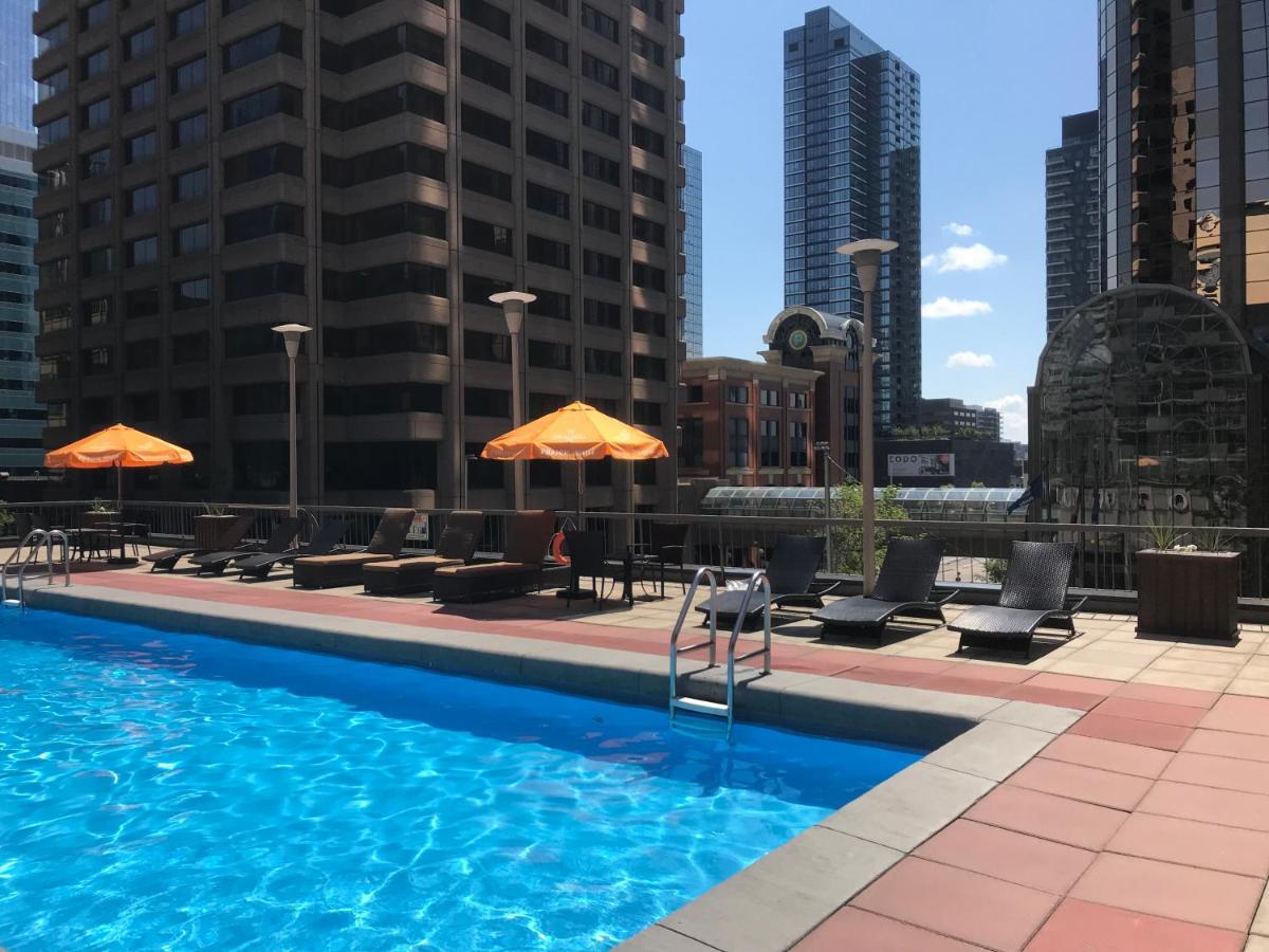 Ramada Plaza By Wyndham Calgary Downtown Ξενοδοχείο Εξωτερικό φωτογραφία